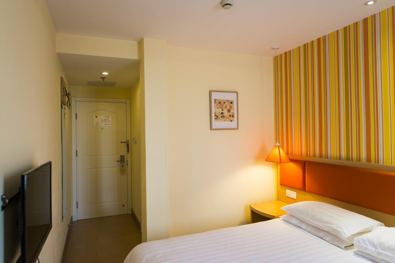 Home Inn Shanghai Lujiabang Road Metro Station Екстер'єр фото