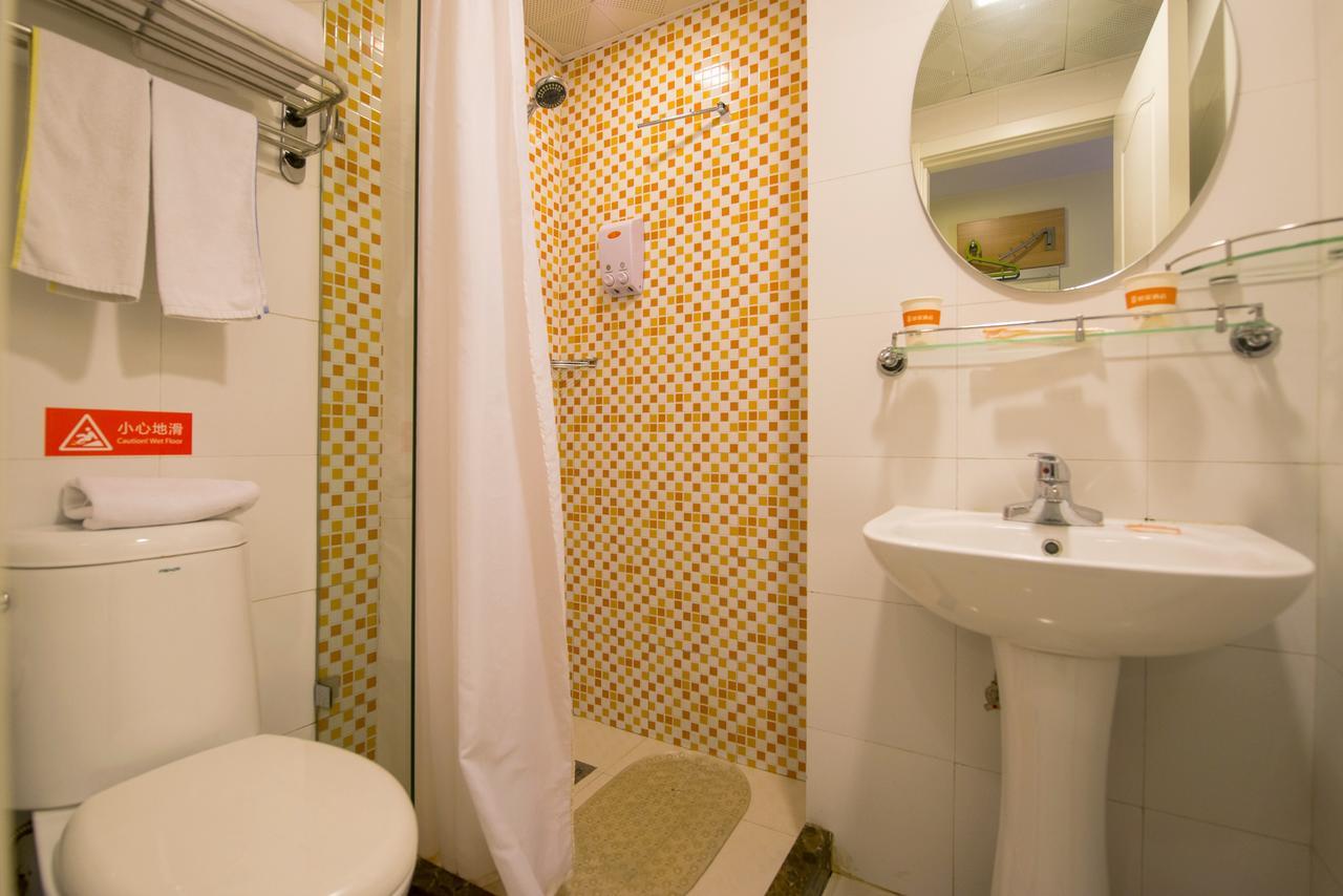 Home Inn Shanghai Lujiabang Road Metro Station Екстер'єр фото